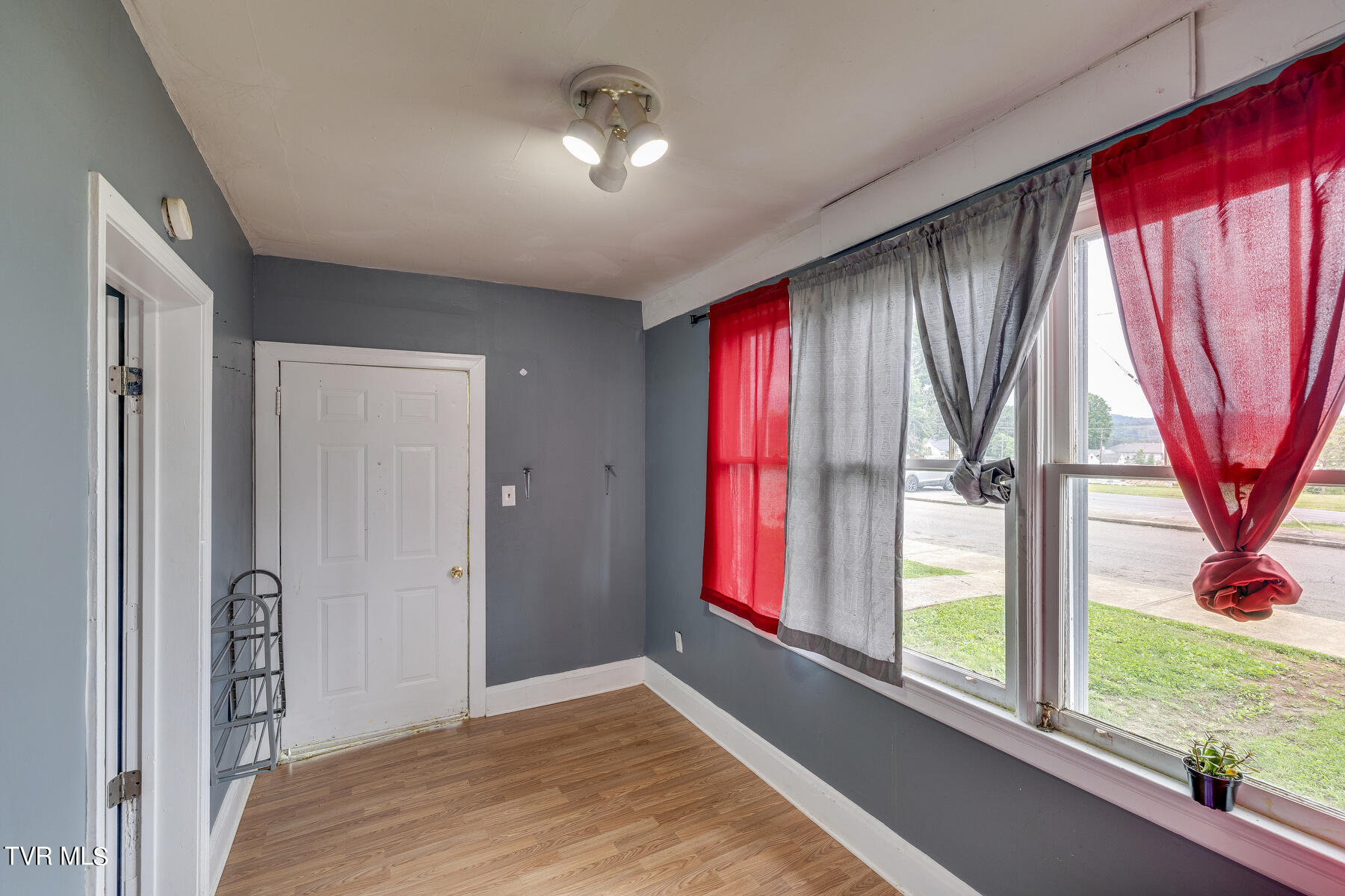 948 Anderson Street, Bristol, Tennessee image 29