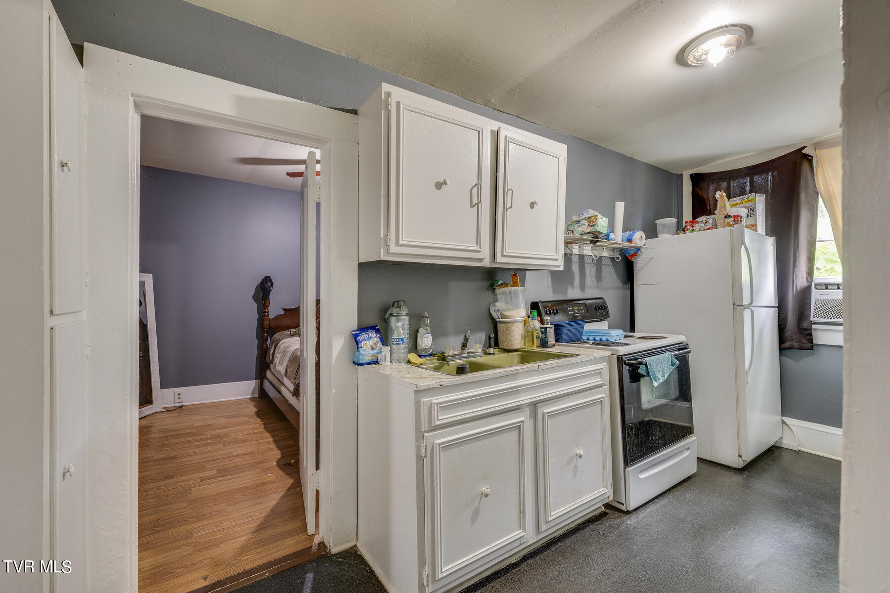 948 Anderson Street, Bristol, Tennessee image 35
