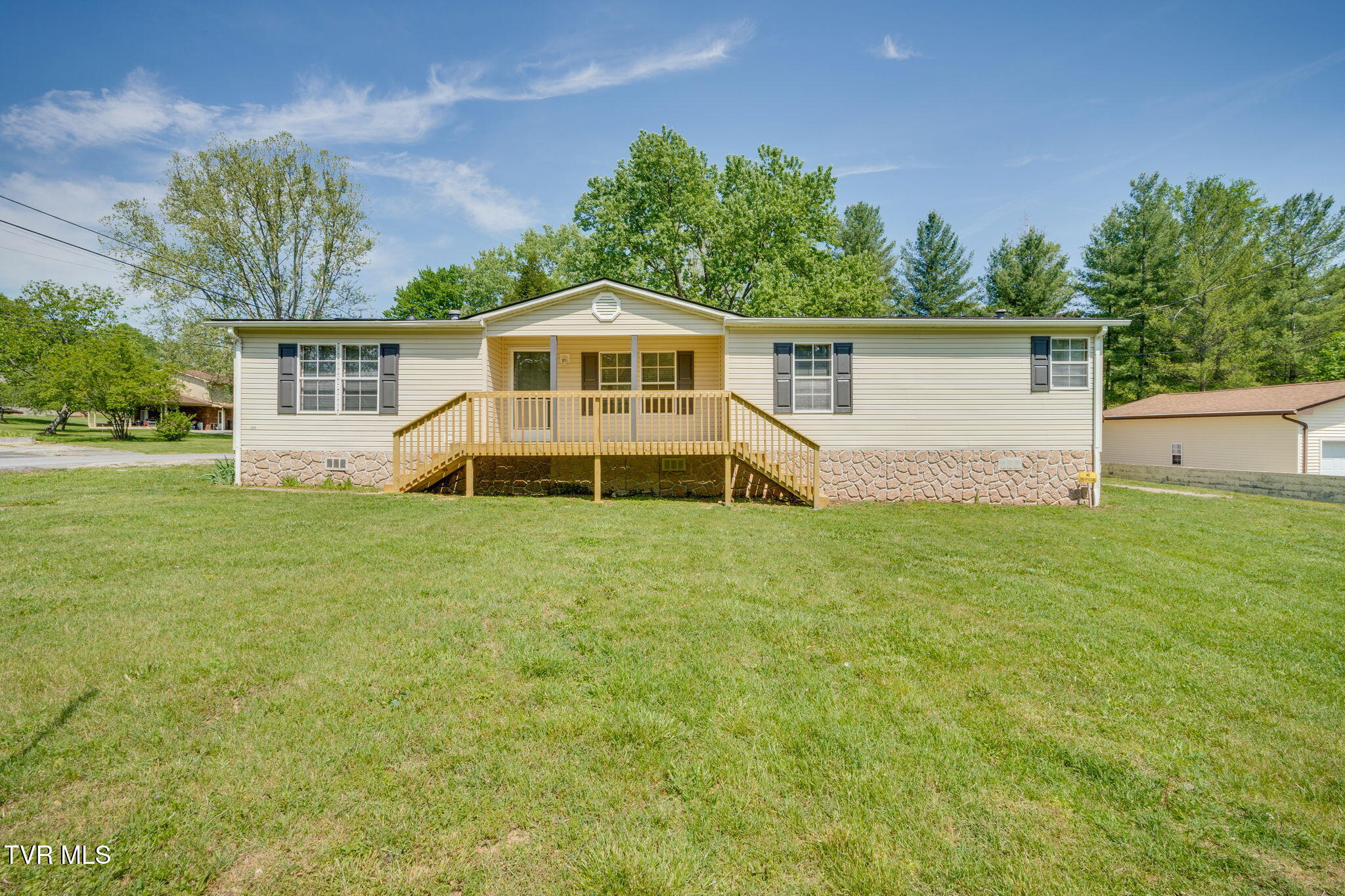 200 Packing House Road, Kingsport, Tennessee image 2