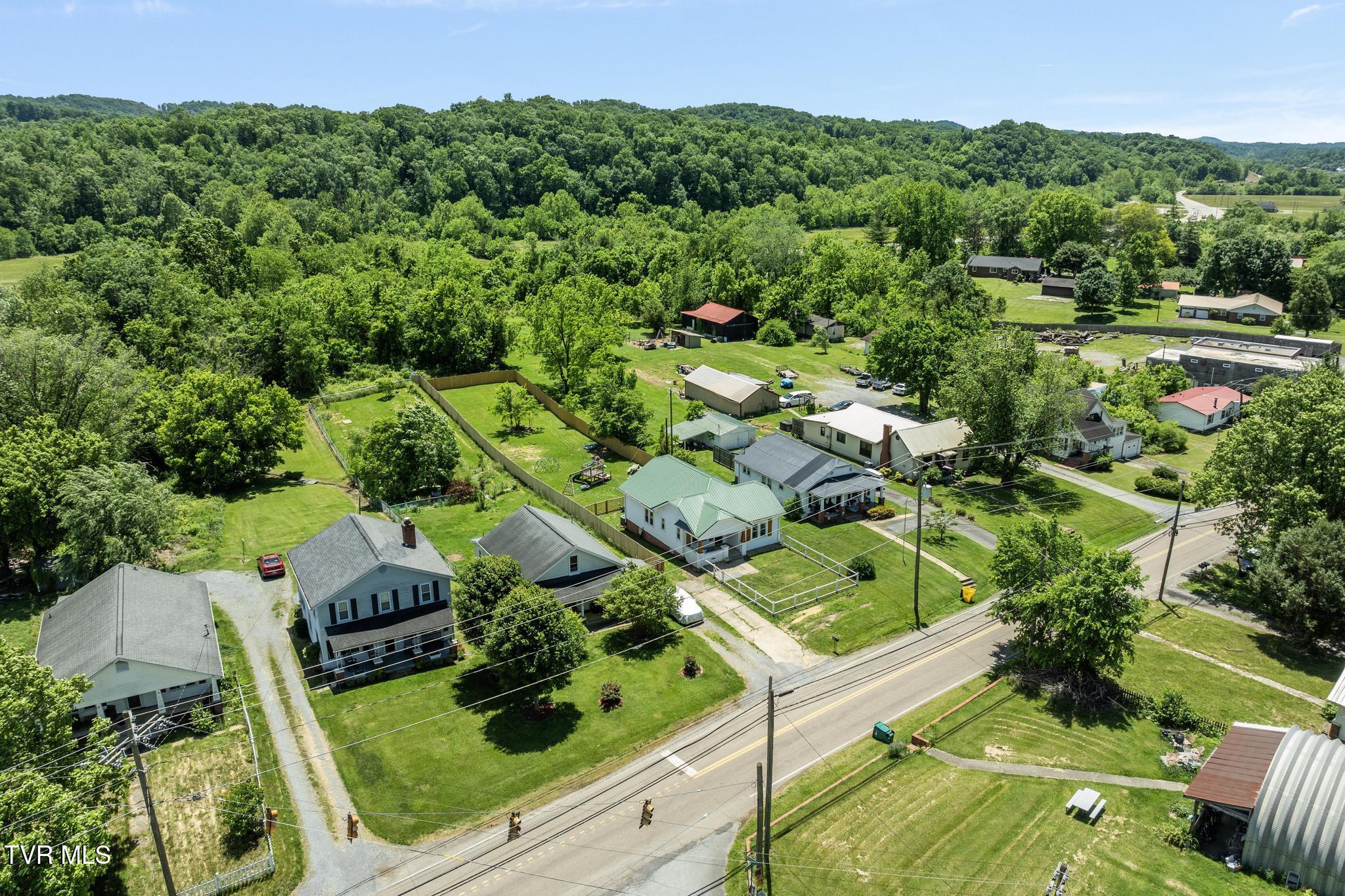4217 Sullivan Gardens Drive, Kingsport, Tennessee image 43