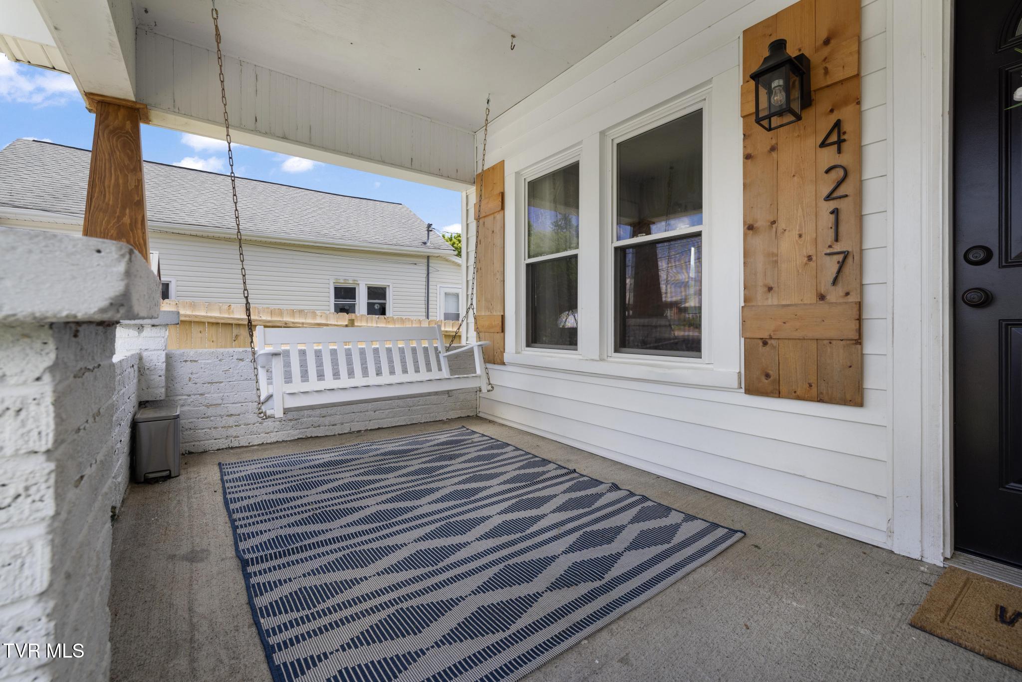 4217 Sullivan Gardens Drive, Kingsport, Tennessee image 4