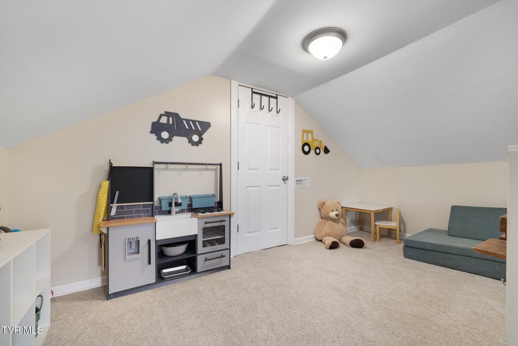 4217 Sullivan Gardens Drive, Kingsport, Tennessee image 30