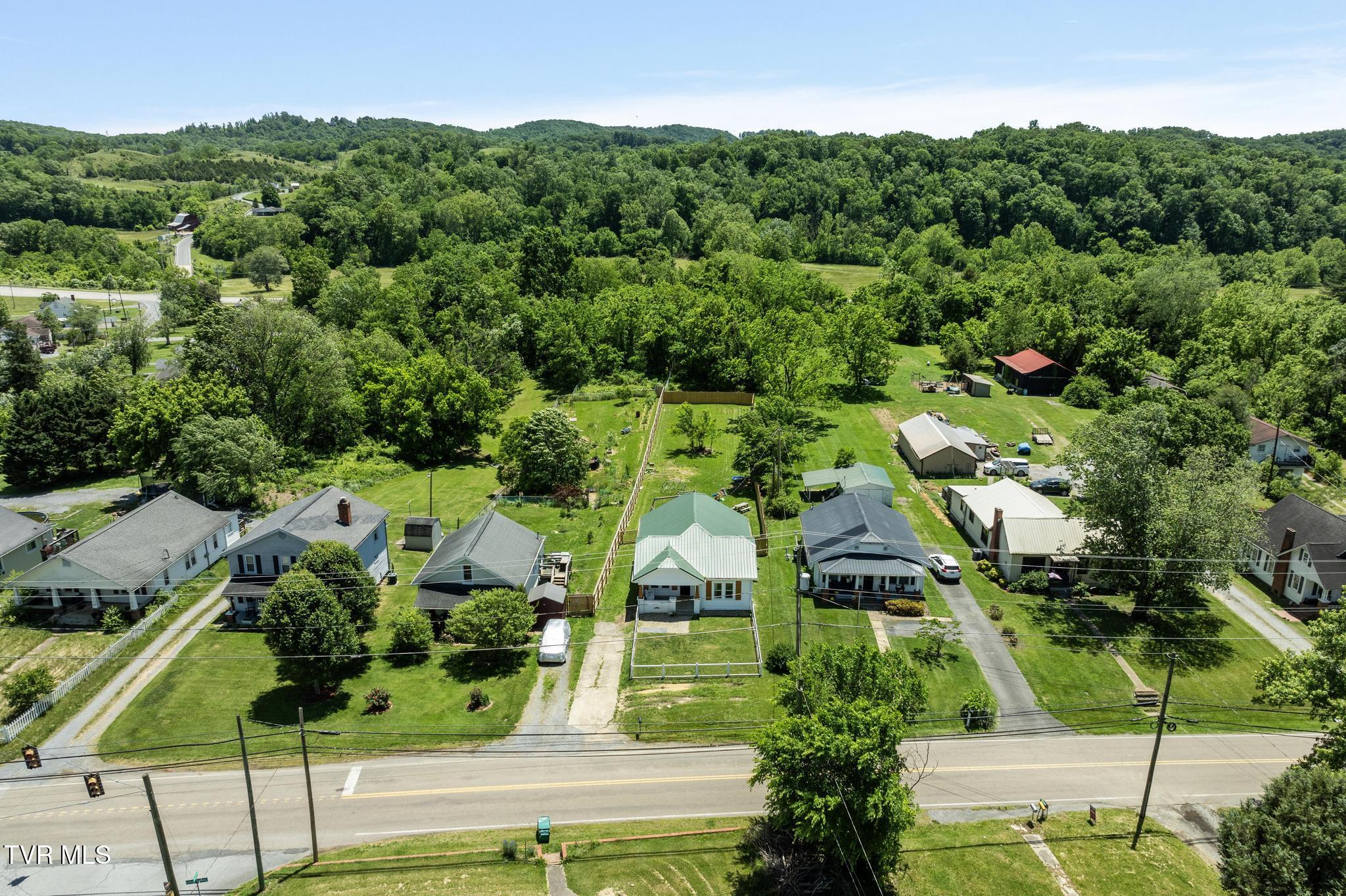 4217 Sullivan Gardens Drive, Kingsport, Tennessee image 44