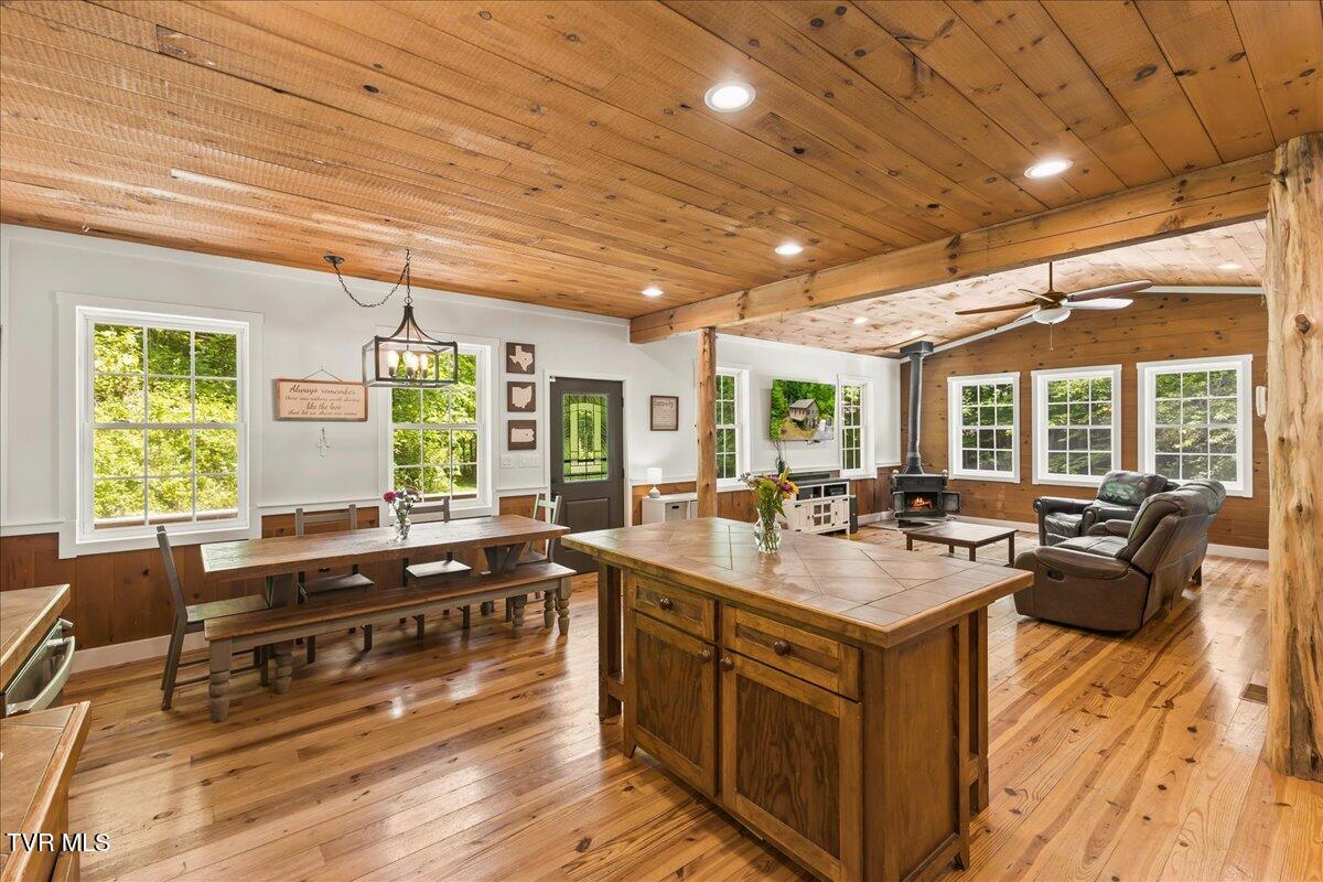 108 Chock Creek Road, Johnson City, Tennessee image 9