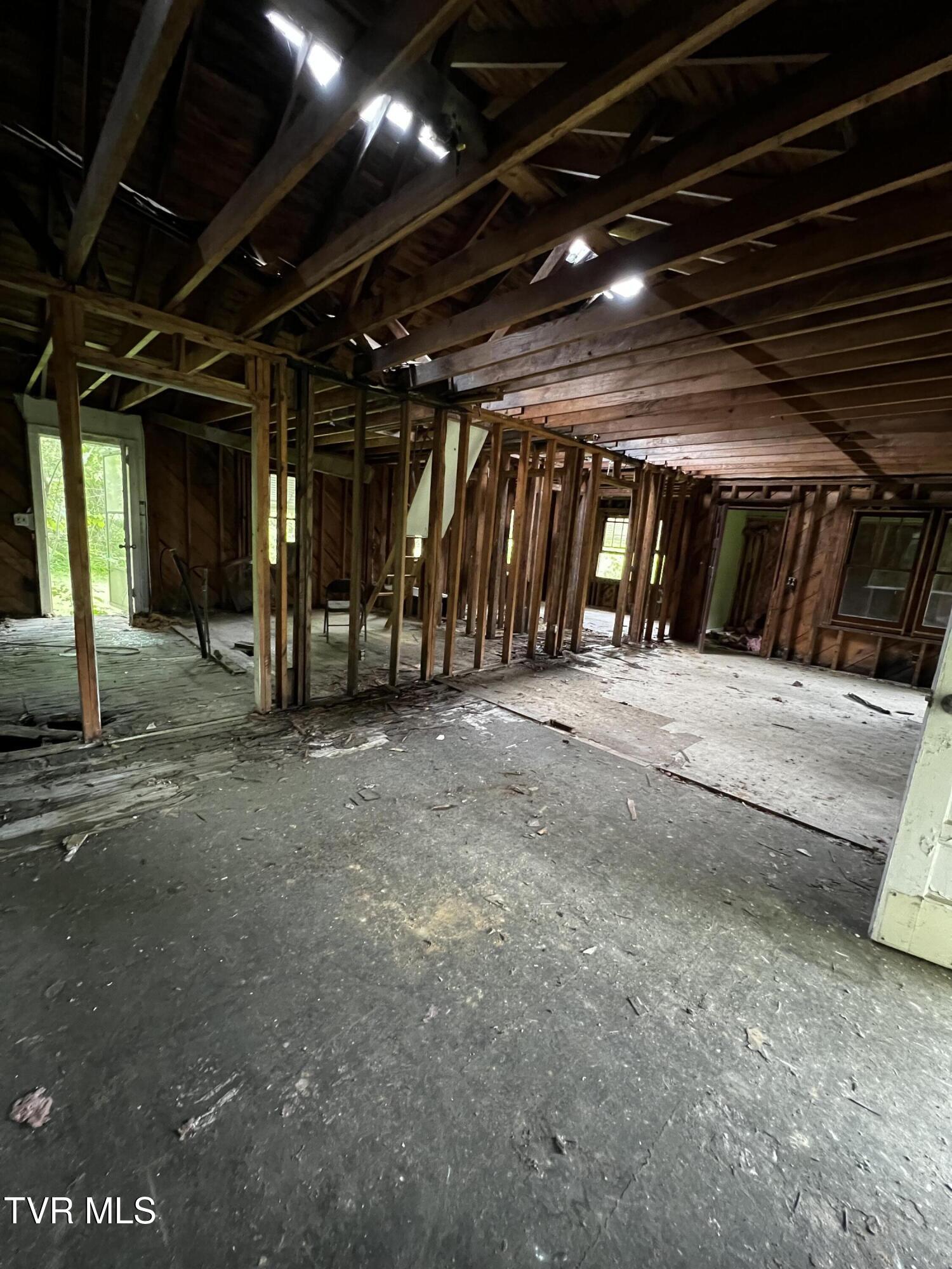 707 Cooks Valley Road, Kingsport, Tennessee image 22