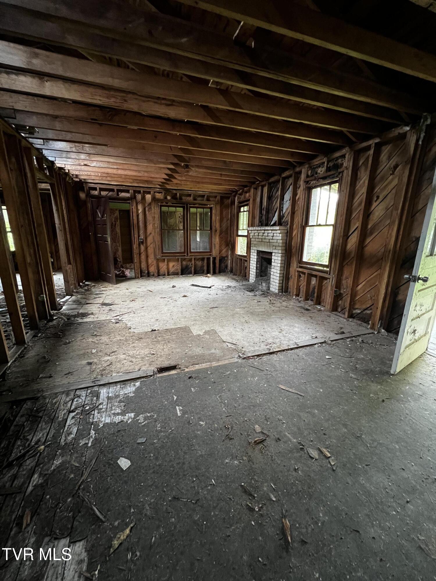 707 Cooks Valley Road, Kingsport, Tennessee image 21