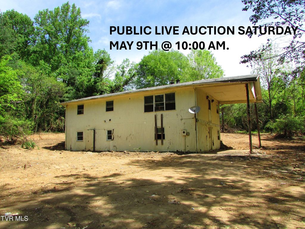 Photo of 853 TN-91, Elizabethton, TN 37643 (MLS # 9994524)