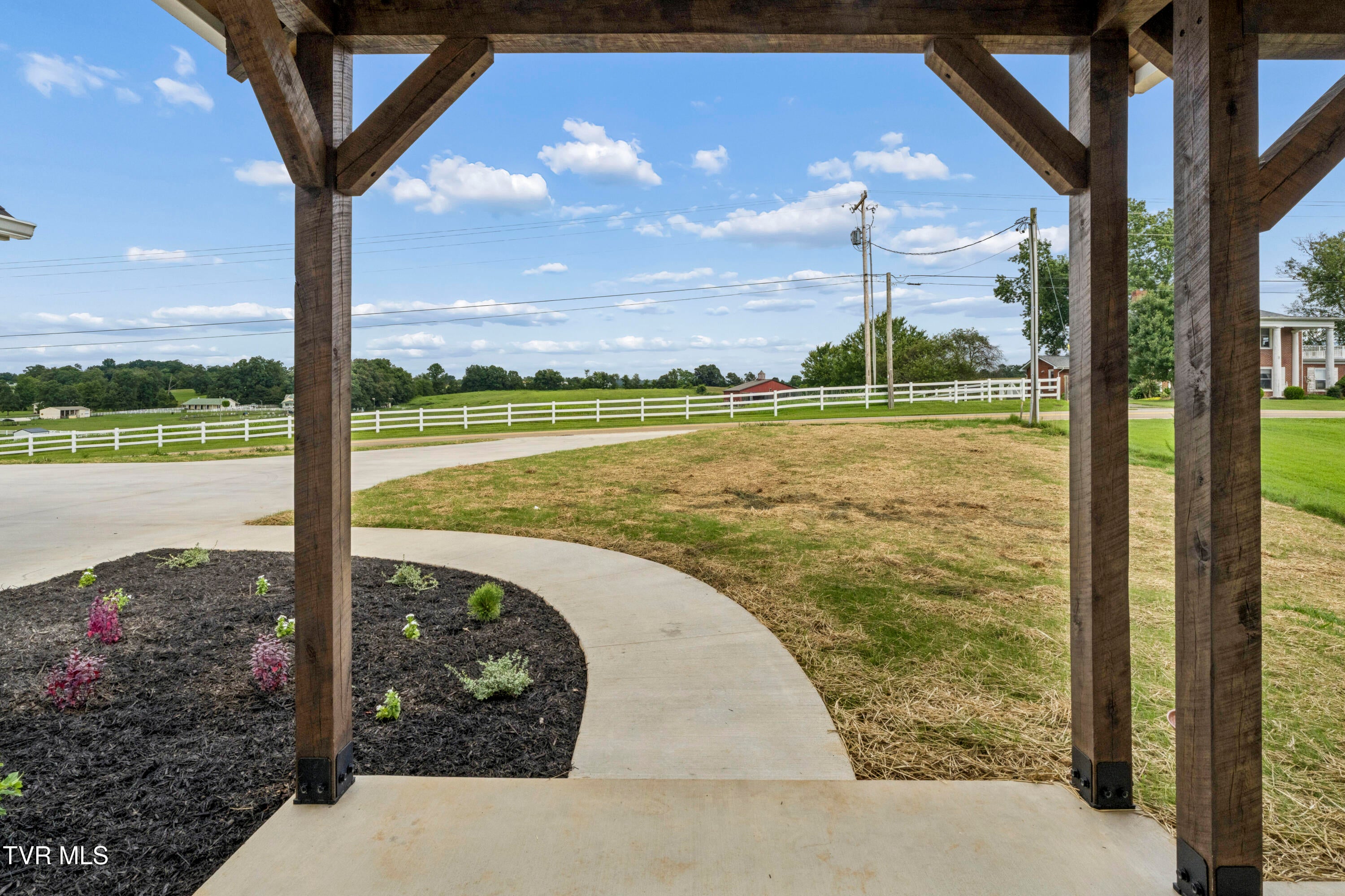 3730 Chuckey Pike