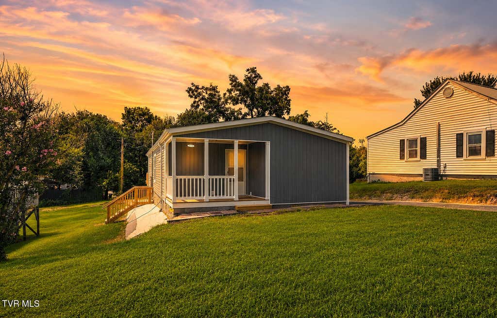 Photo of 1616 C Street, Kingsport, TN 37664 (MLS # 9999378)
