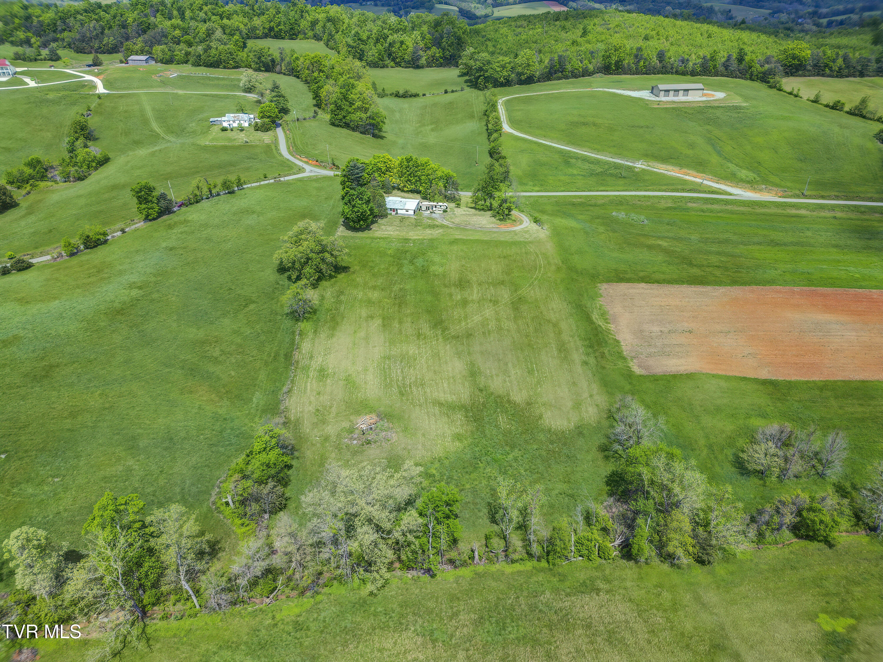 2665 Little Meadow Creek Road, Greeneville, Tennessee image 40