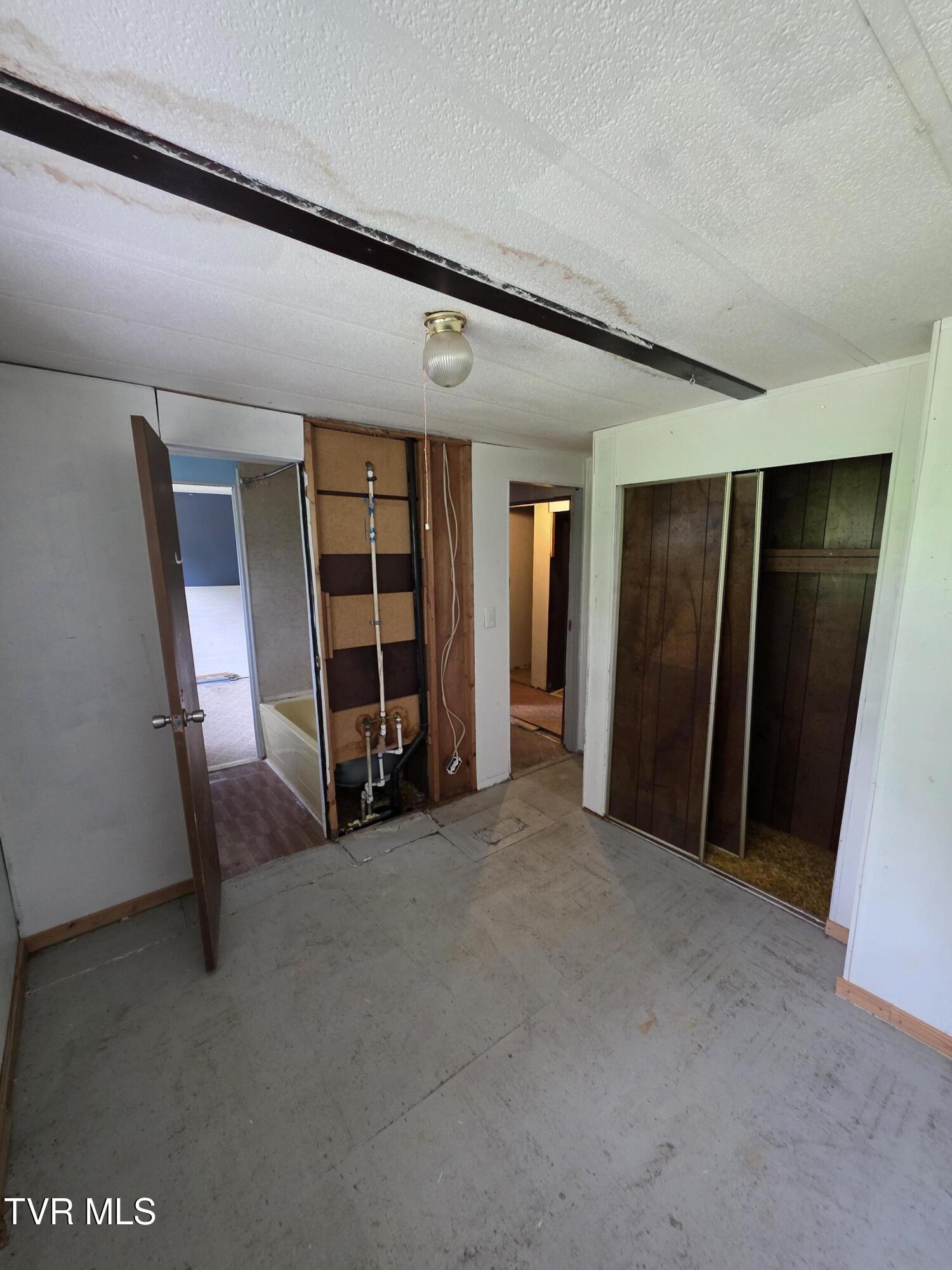 2665 Little Meadow Creek Road, Greeneville, Tennessee image 20