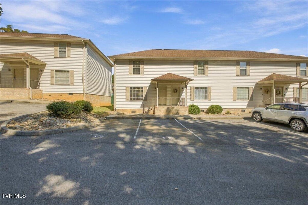 Photo of 563 Boring Chapel Road #Apt 12, Johnson City, TN 37615 (MLS # 10001619)