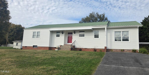615 HAMLIN ST, KINGSPORT, TN 37665 - Image d4d647e57faed061bd39e946eaeb38b3/1763152244