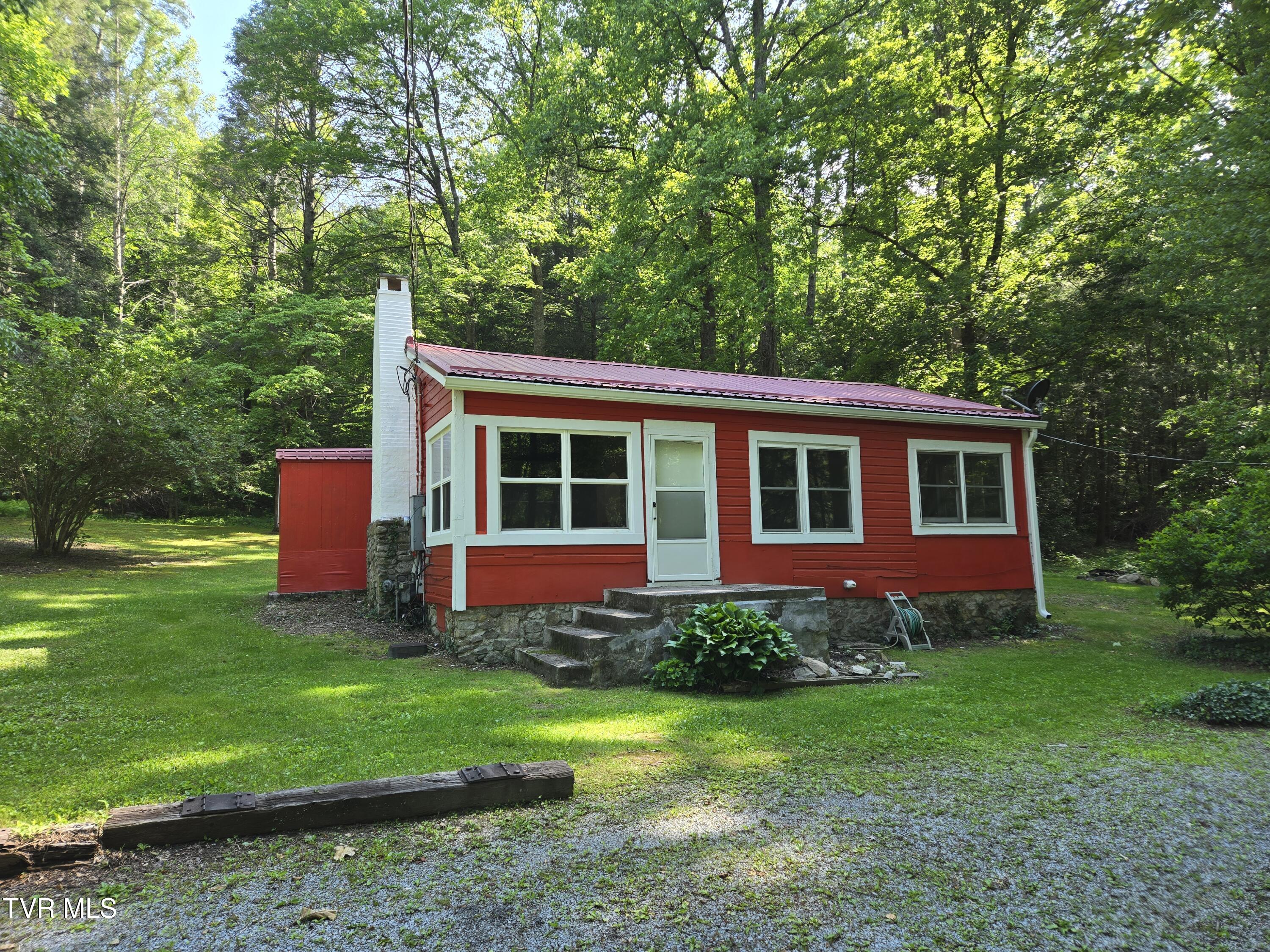 1510 Rock Creek Road, Erwin, Tennessee image 1