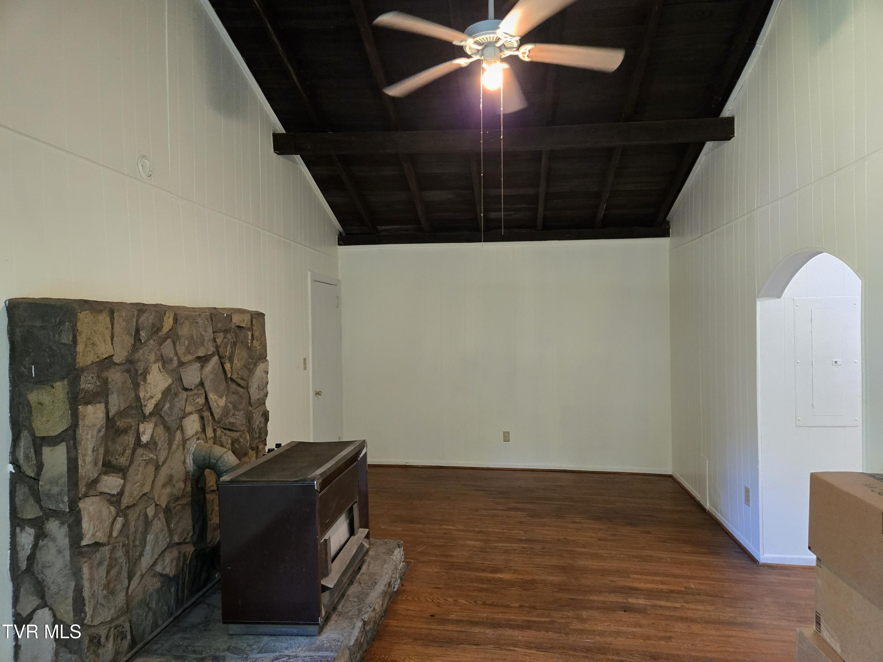 1510 Rock Creek Road, Erwin, Tennessee image 6