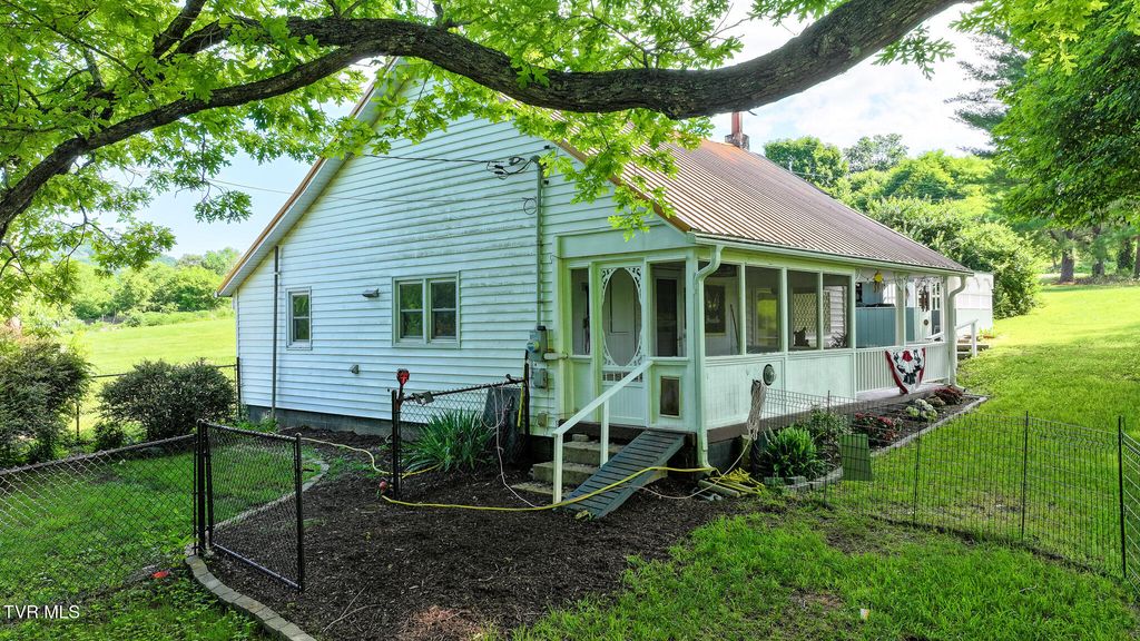 Photo of 145 Stanley Valley Road, Rogersville, TN 37857 (MLS # 9996369)