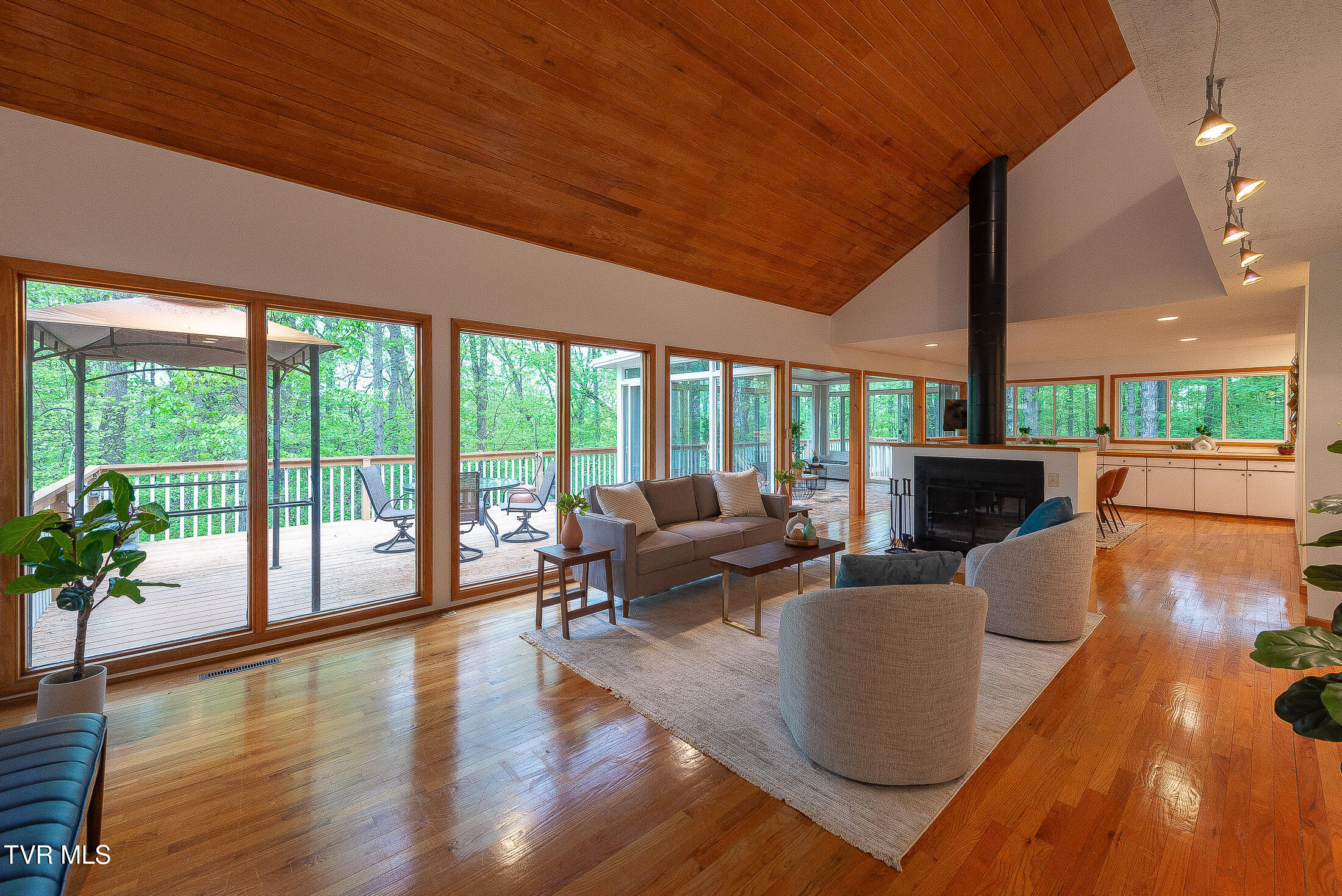 5756 Chestnut Hills Drive, Kingsport, Tennessee image 16