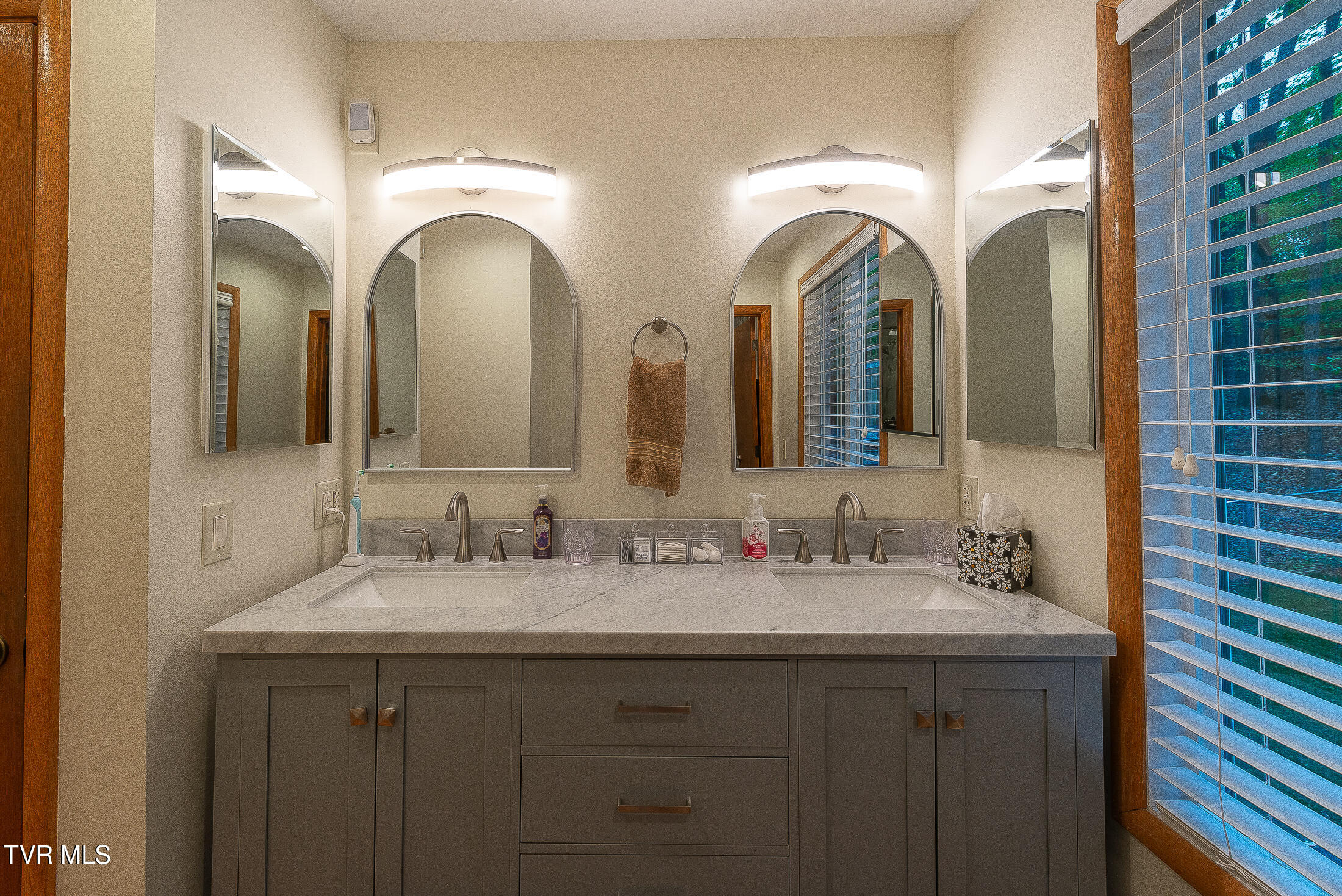 5756 Chestnut Hills Drive, Kingsport, Tennessee image 49