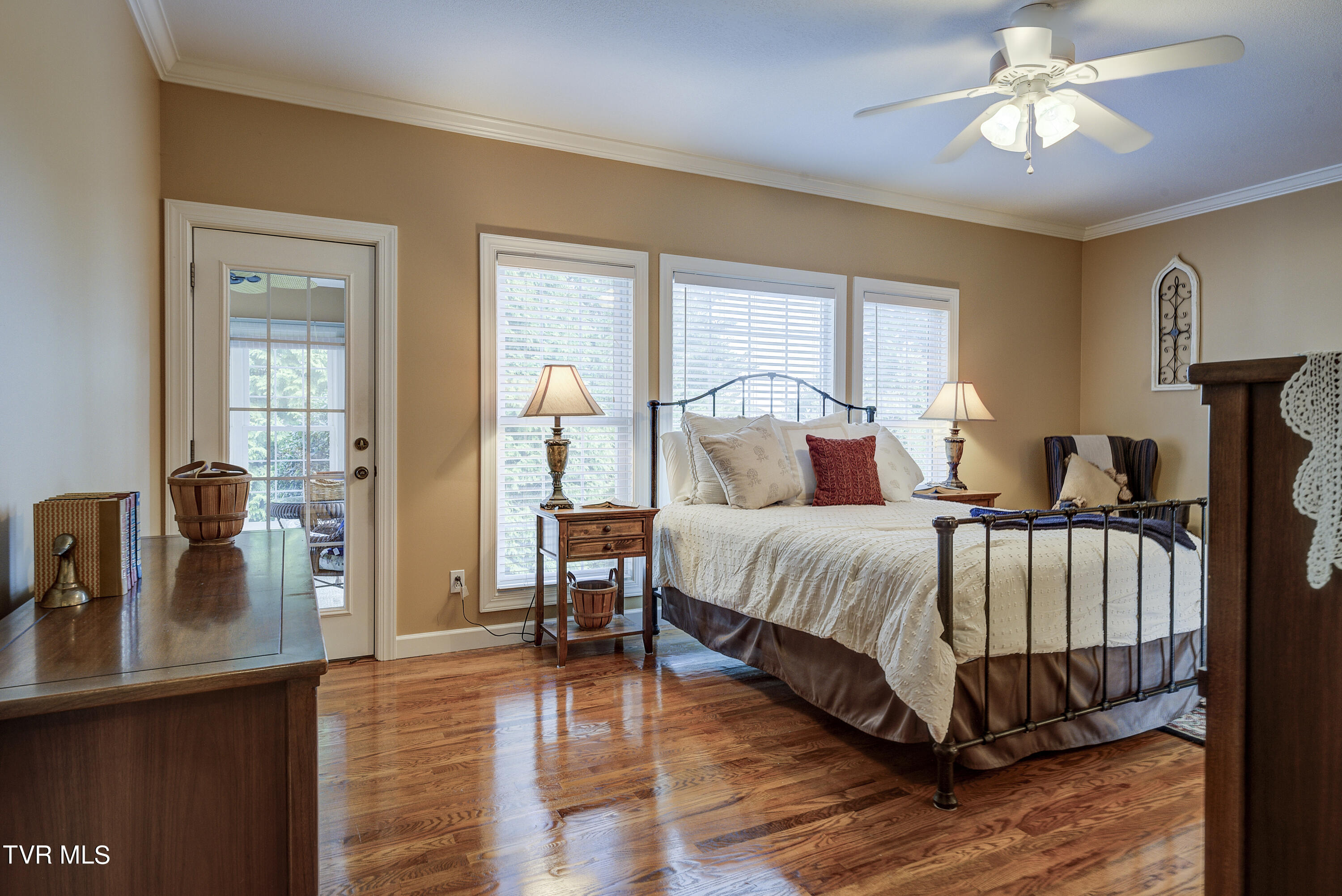 22 Hickory Point, Jonesborough, Tennessee image 32