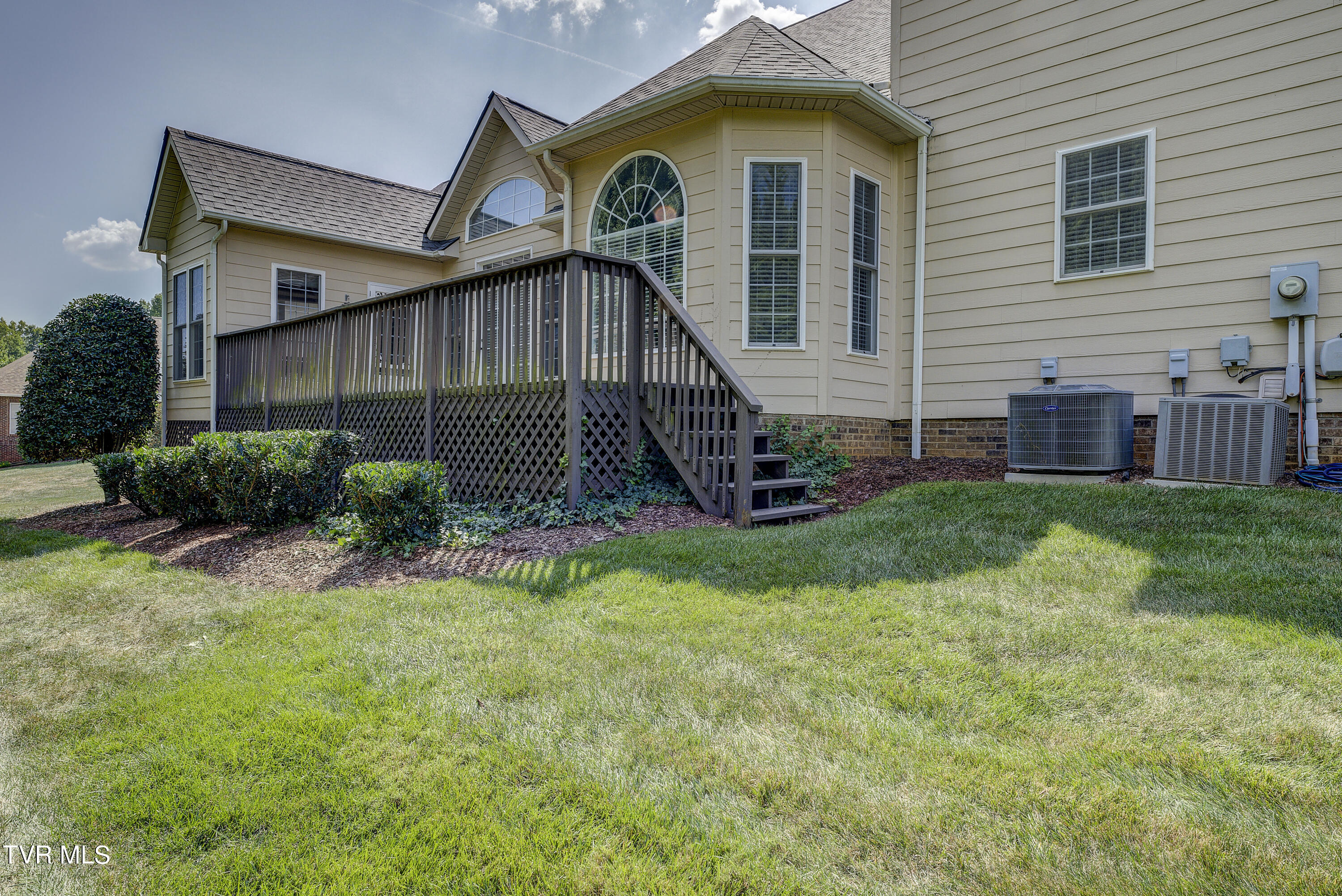 22 Hickory Point, Jonesborough, Tennessee image 3