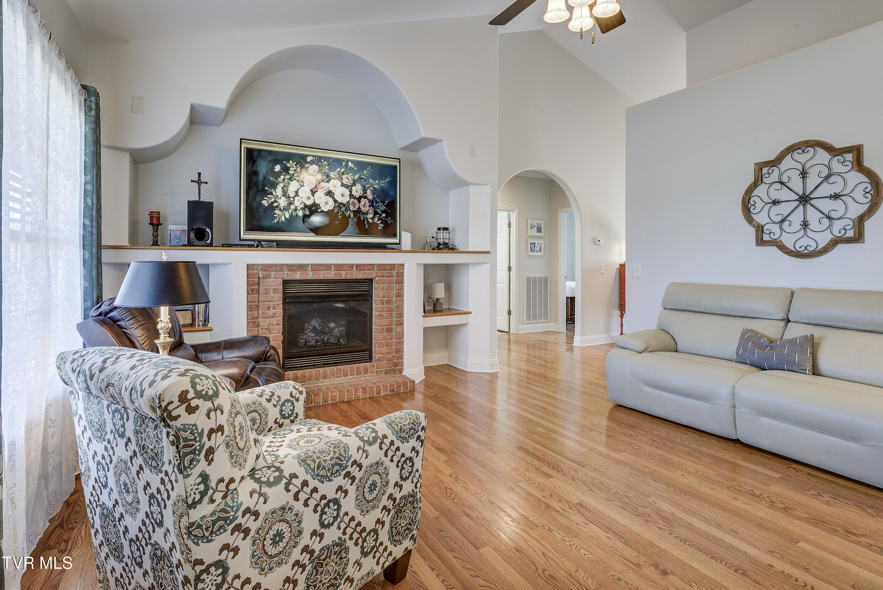 575 Sand Ridge Circle, Jonesborough, Tennessee image 5