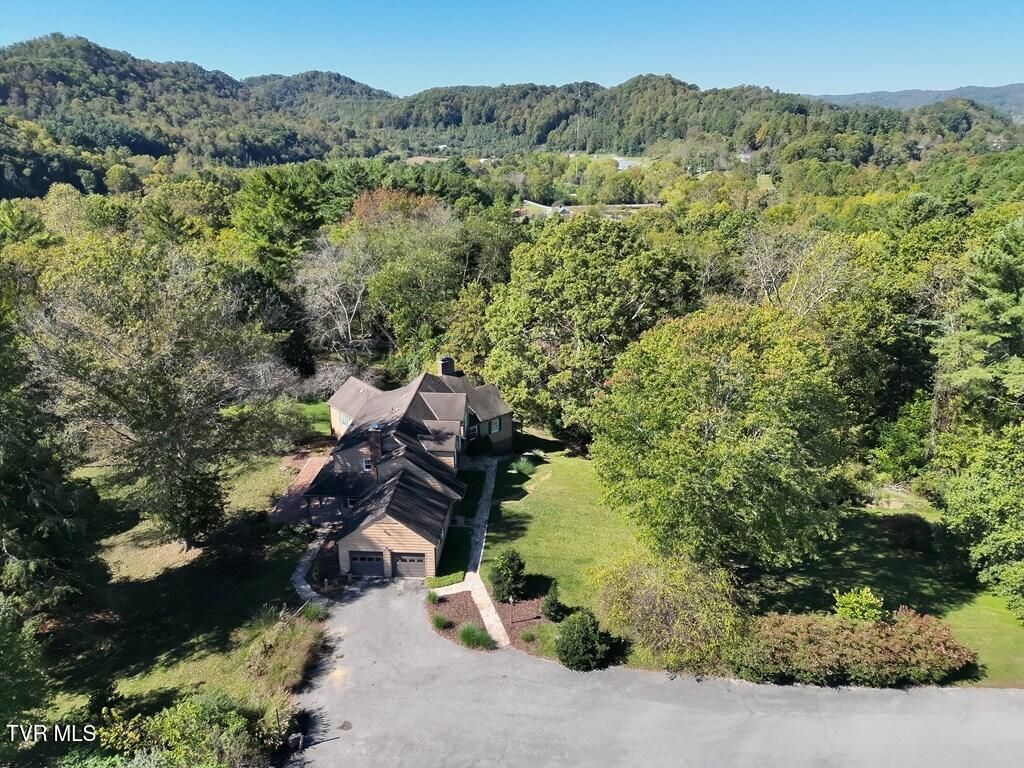 Photo of 279 Alfalfa Field, Cedar Bluff, VA 24609 (MLS # 9977067)