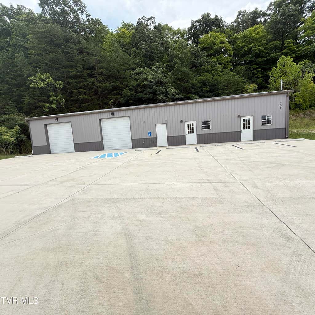 Photo of 108 Water Street, Johnson City, TN 37601 (MLS # 9998736)