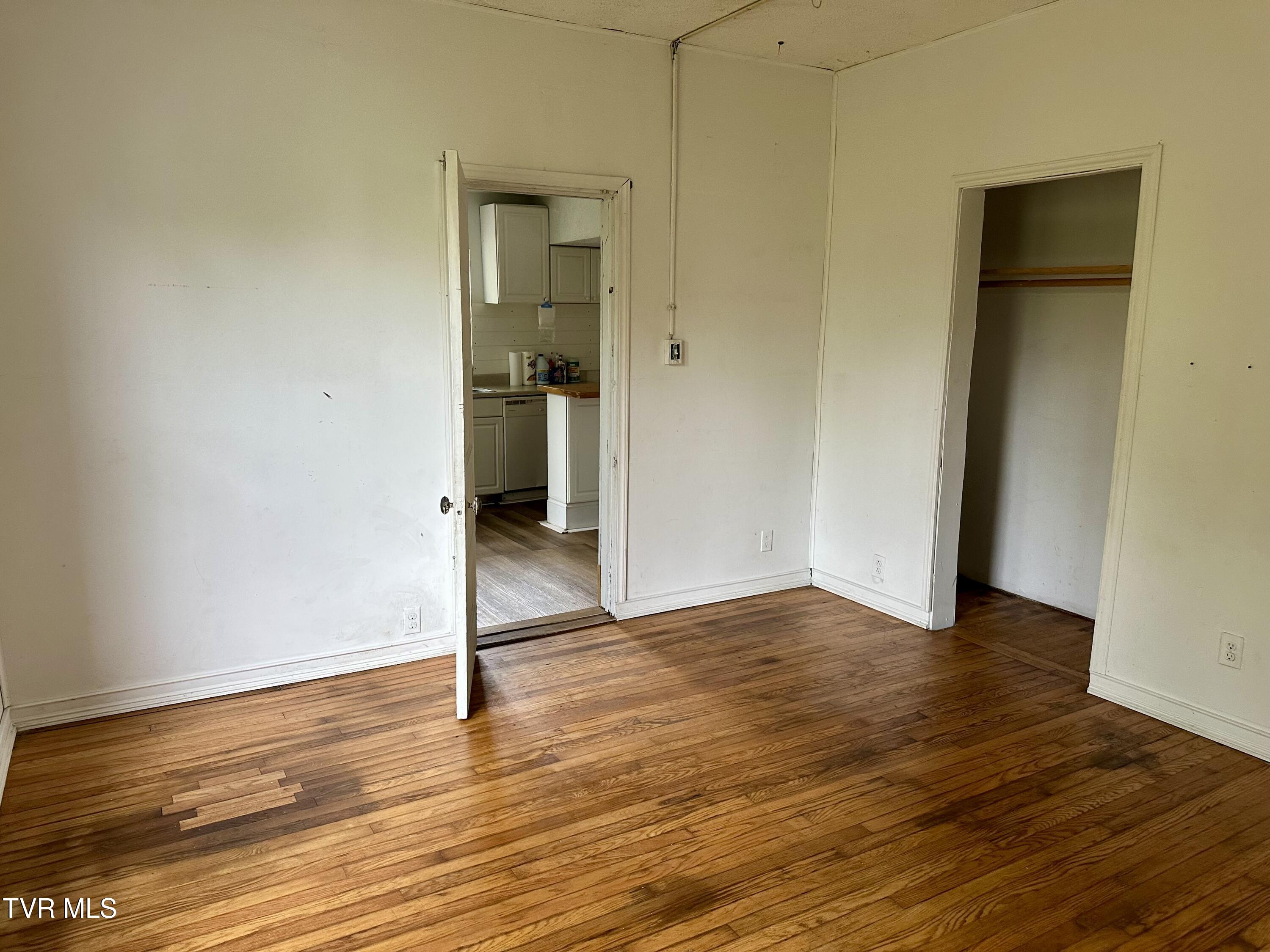 919 Russell Street, Bristol, Virginia image 12