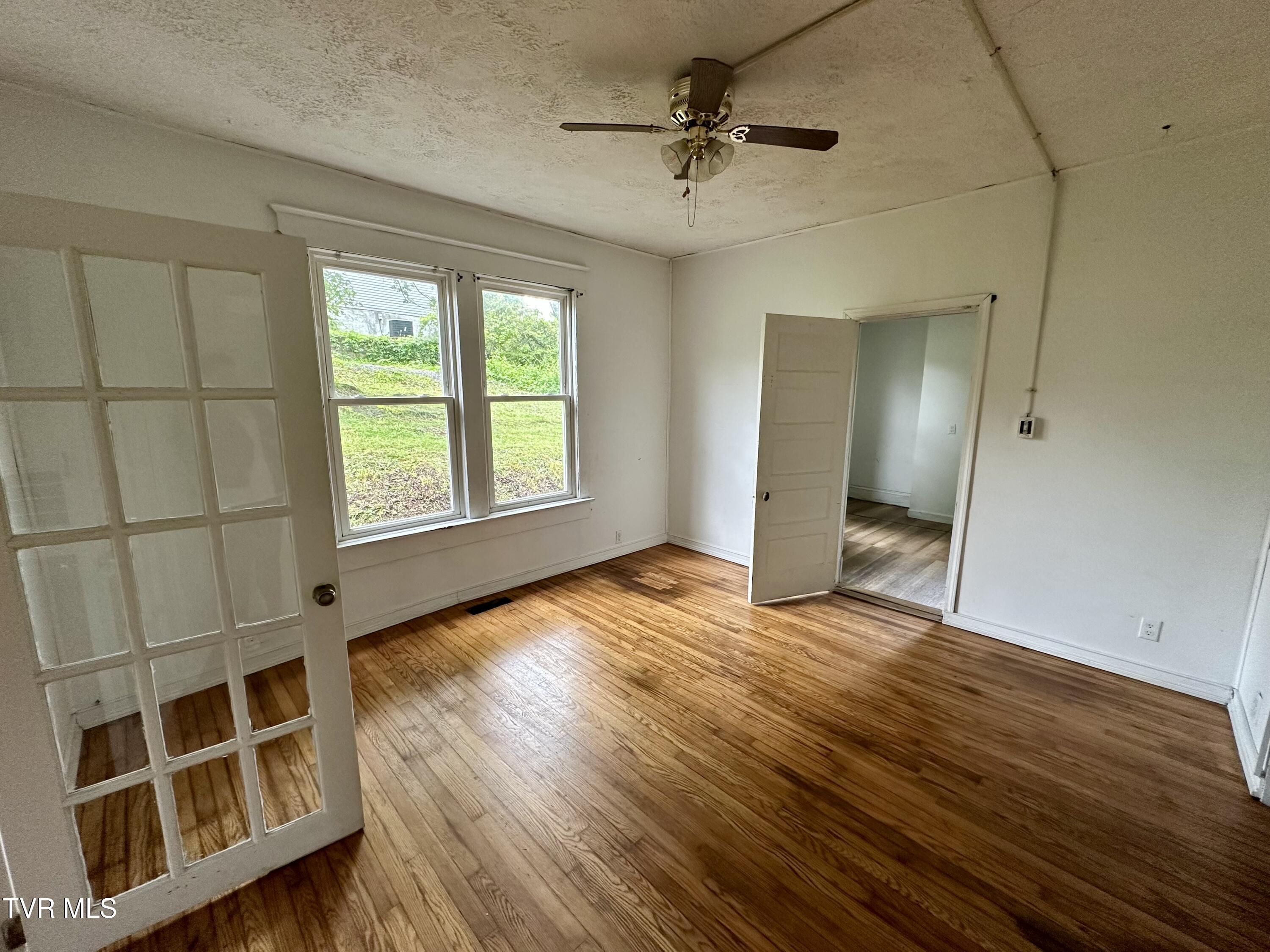 919 Russell Street, Bristol, Virginia image 11