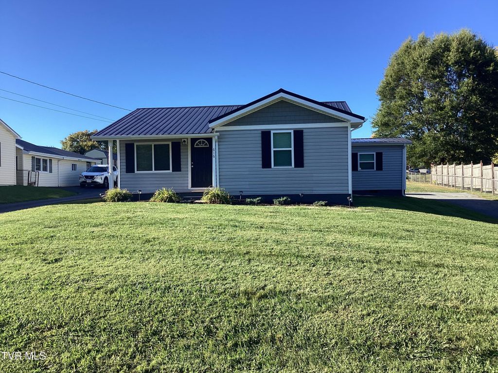 Photo of 616 Old Airport Road, Bristol, VA 24201 (MLS # 9987050)