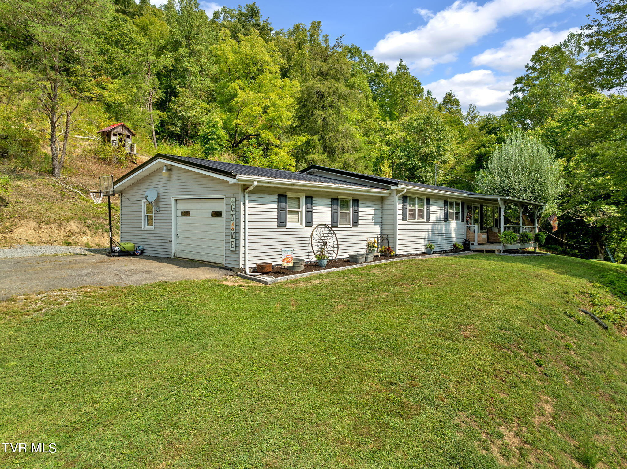370 Speers Valley Road, Duffield, Virginia image 2