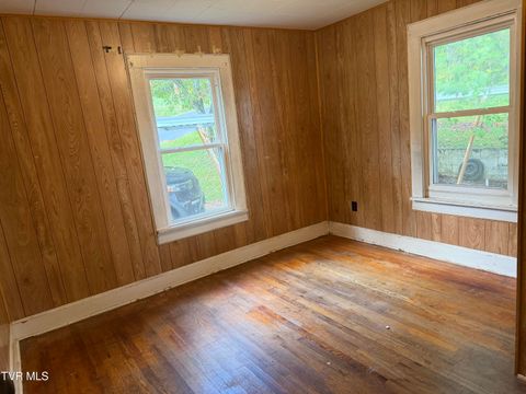 Tiny photo for 610 Hasson Street, Rogersville, TN 37857 (MLS # 9986367)