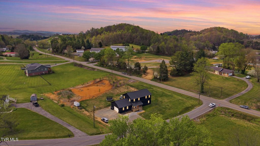 Photo of 110 Sells Road, Bluff City, TN 37618 (MLS # 9993507)