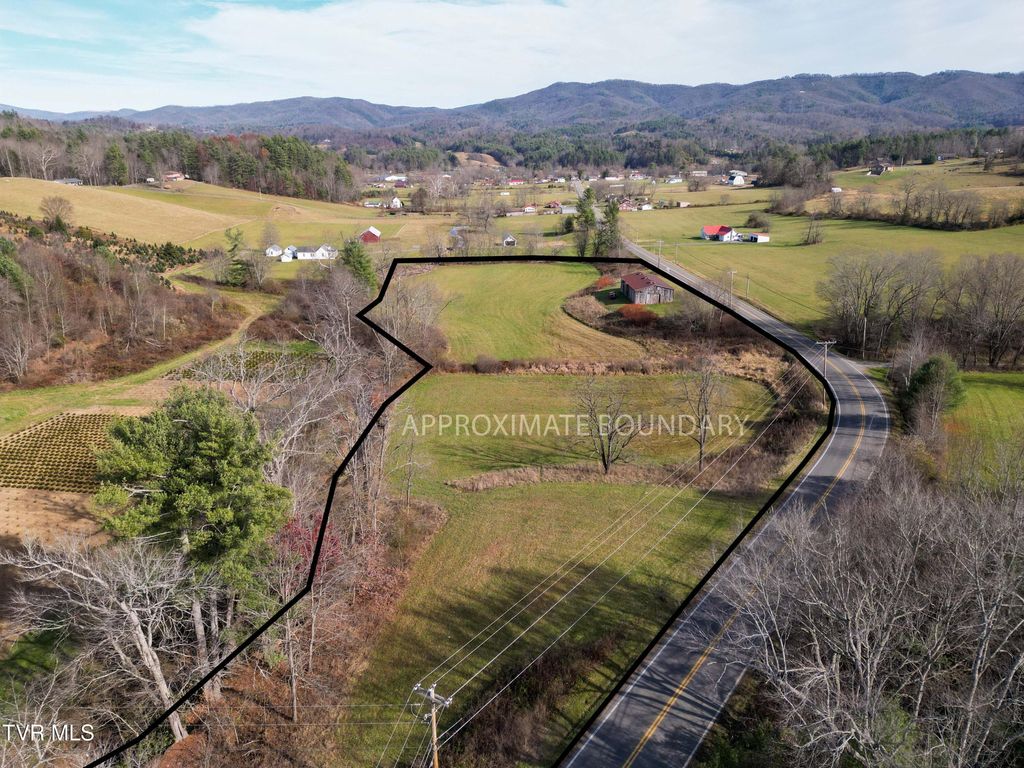 Photo of Tbd Us Highway 421, Mountain City, TN 37683 (MLS # 9988348)