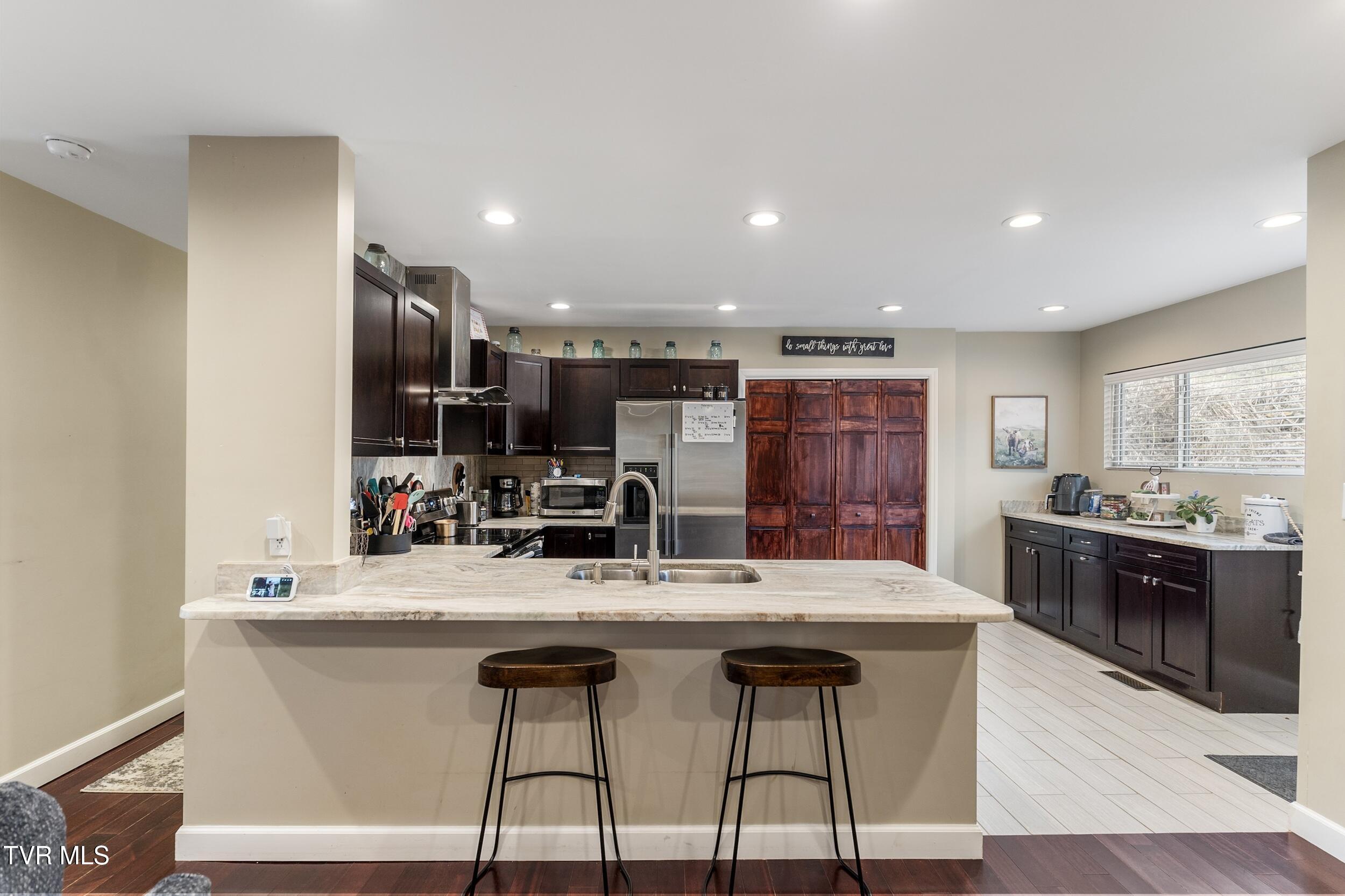 720 Ridge Avenue, Norton, Virginia image 14