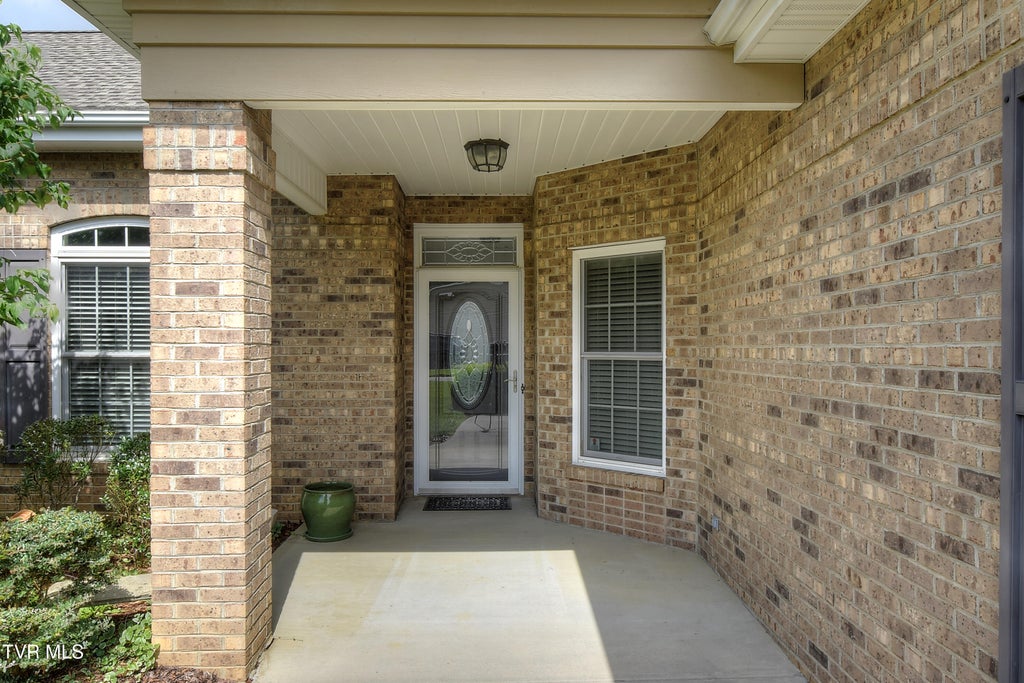 Photo of 689 Trillium Trail, Johnson City, TN 37604 (MLS # 10001175)