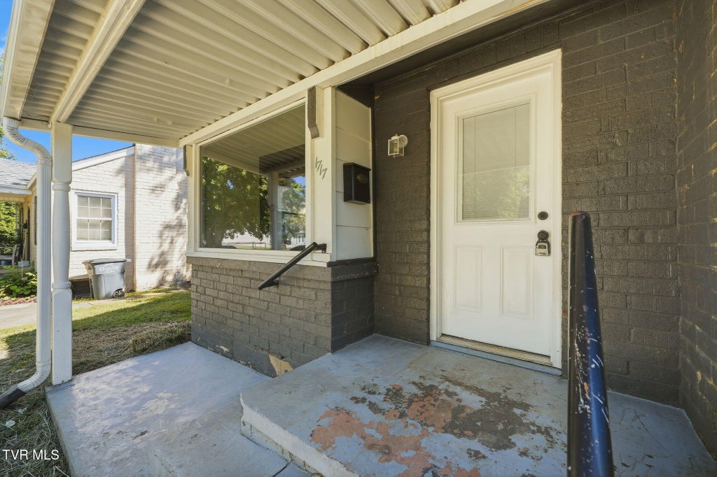 Photo of 1717 Washington Avenue, Kingsport, TN 37664 (MLS # 10001519)