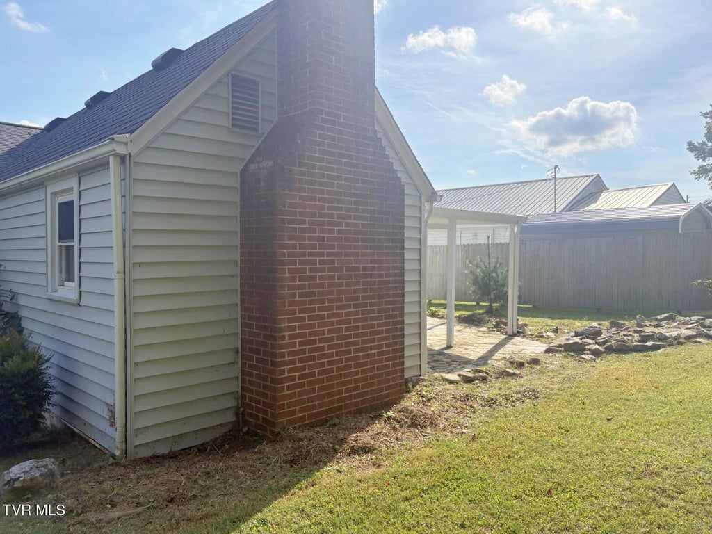Photo of 217 Sprinkle Avenue, Marion, VA 24354 (MLS # 10002519)