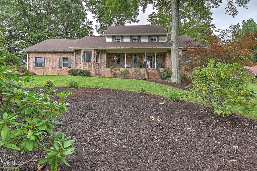 Photo of 1239 Olde Oaks Drive, Gray, TN 37615 (MLS # 9990013)