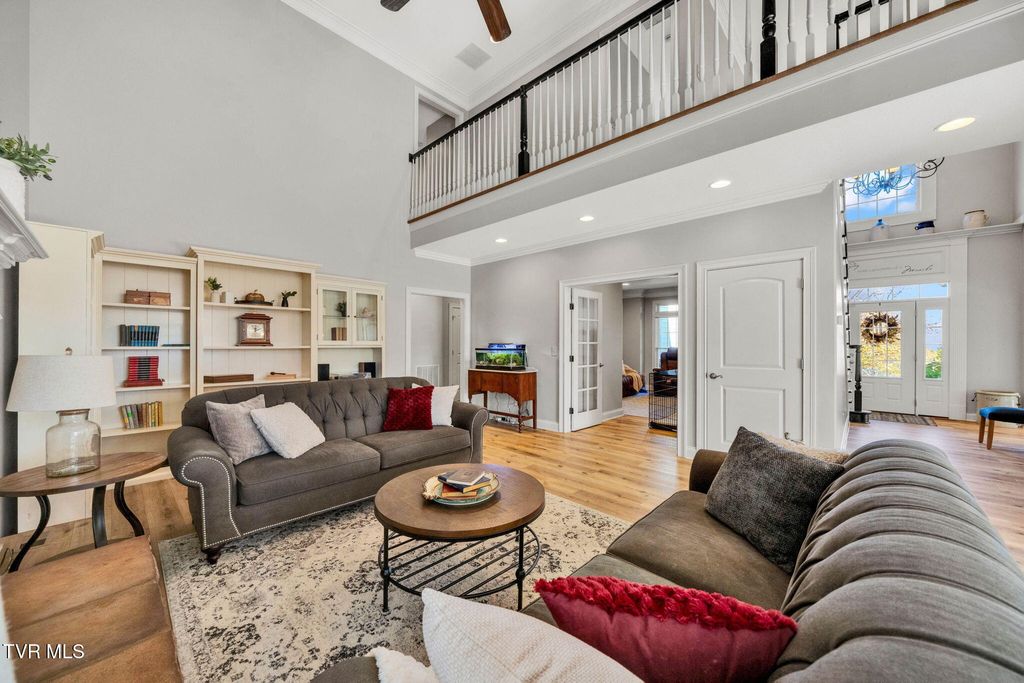 Photo of 215 Timberlyne Parc, Jonesborough, TN 37659 (MLS # 9988047)