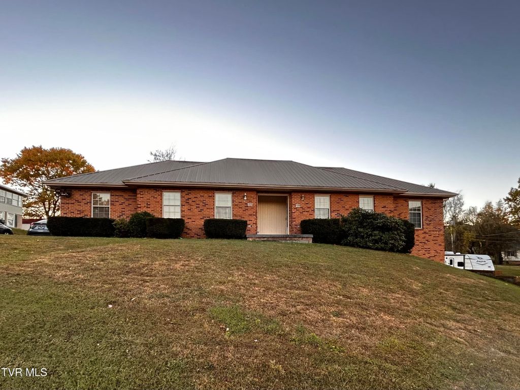 Photo of 101 Village Lane, Gray, TN 37615 (MLS # 9987328)