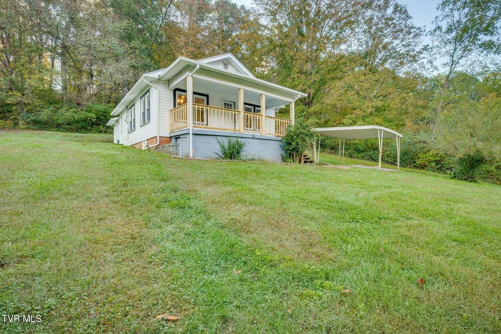 Photo of 421 Mill Creek Road, Kingsport, TN 37664 (MLS # 9987033)