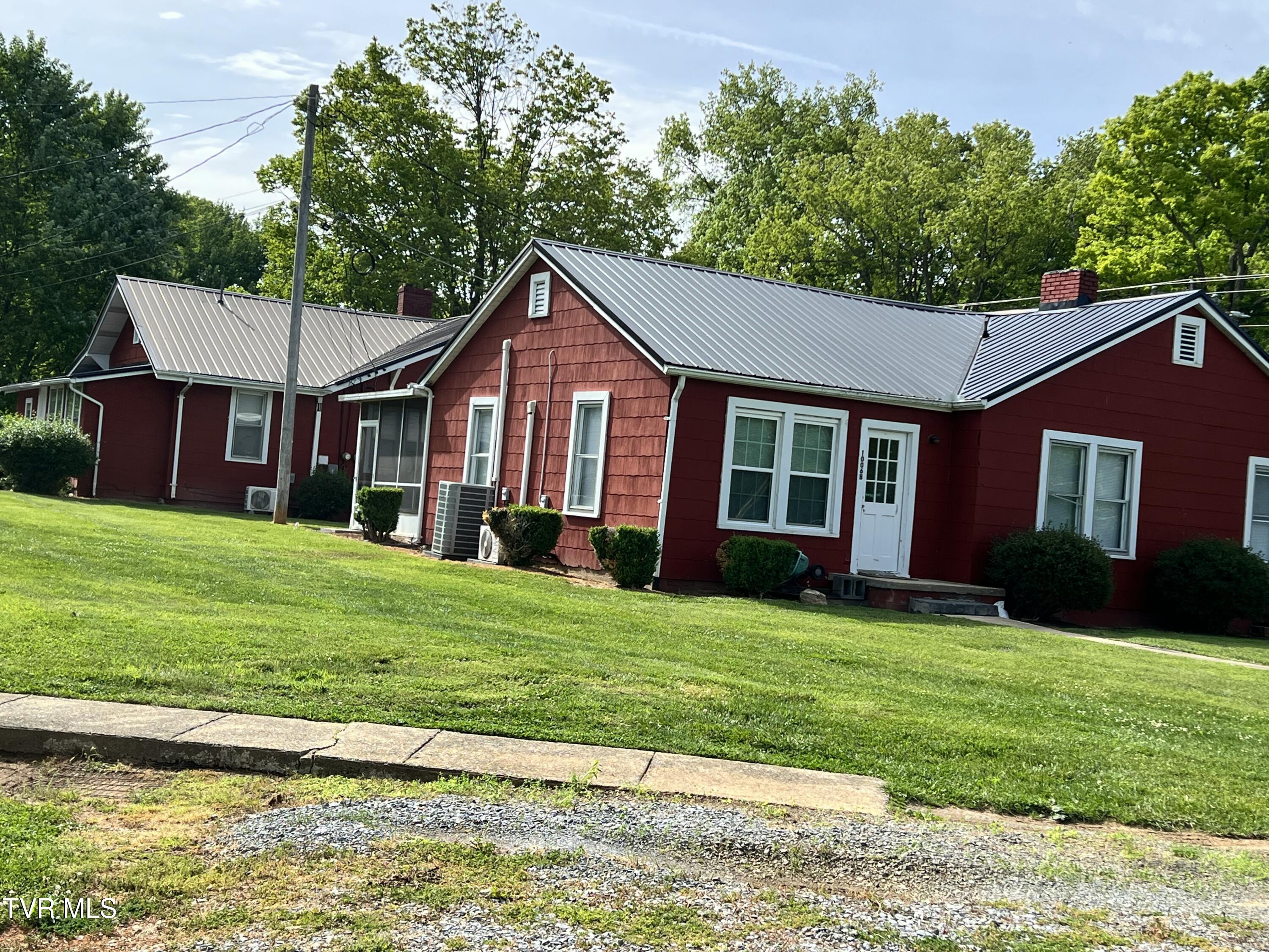 900 Milligan Highway
