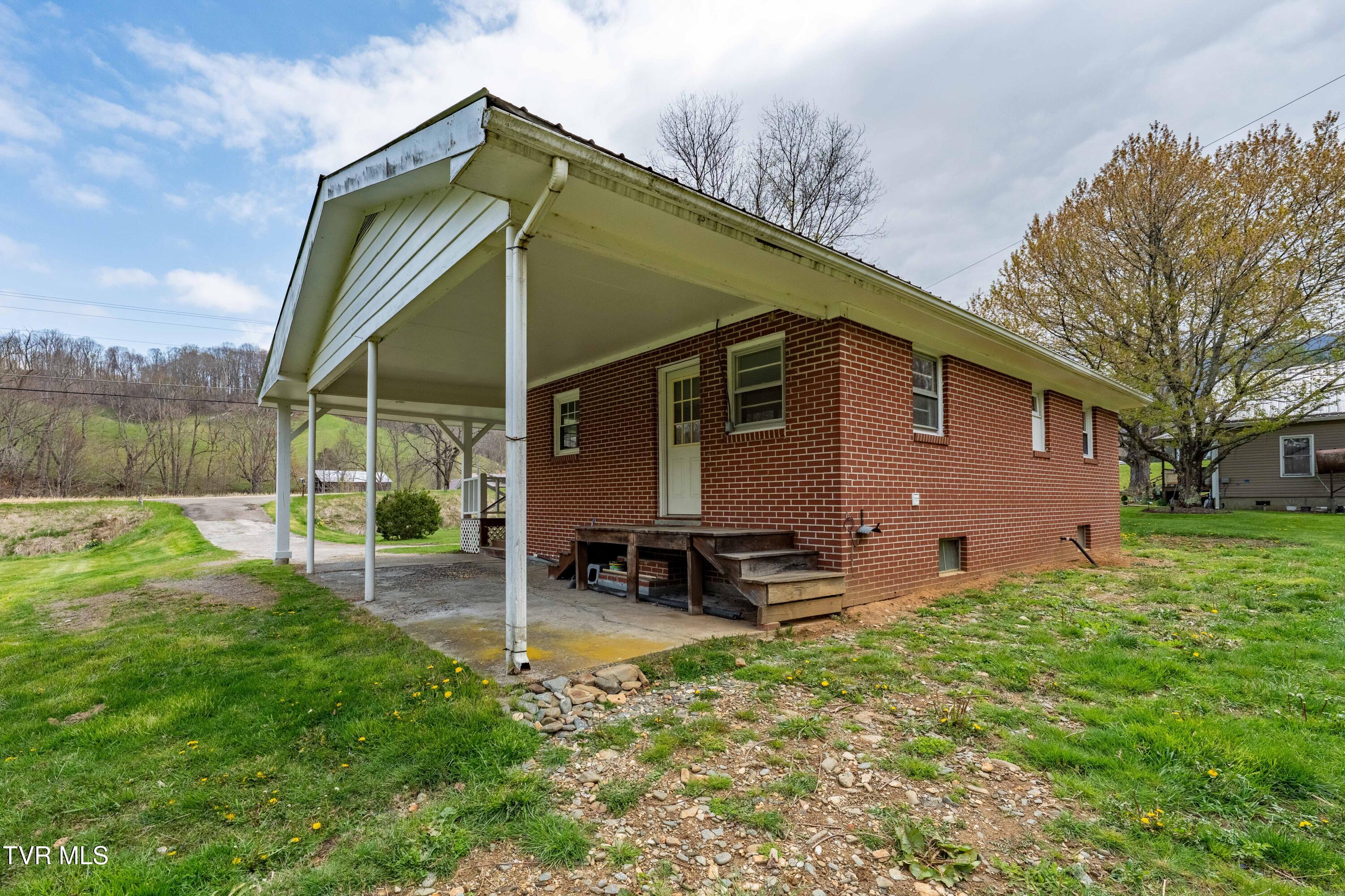 11080 421 South Highway, Trade, Tennessee image 11