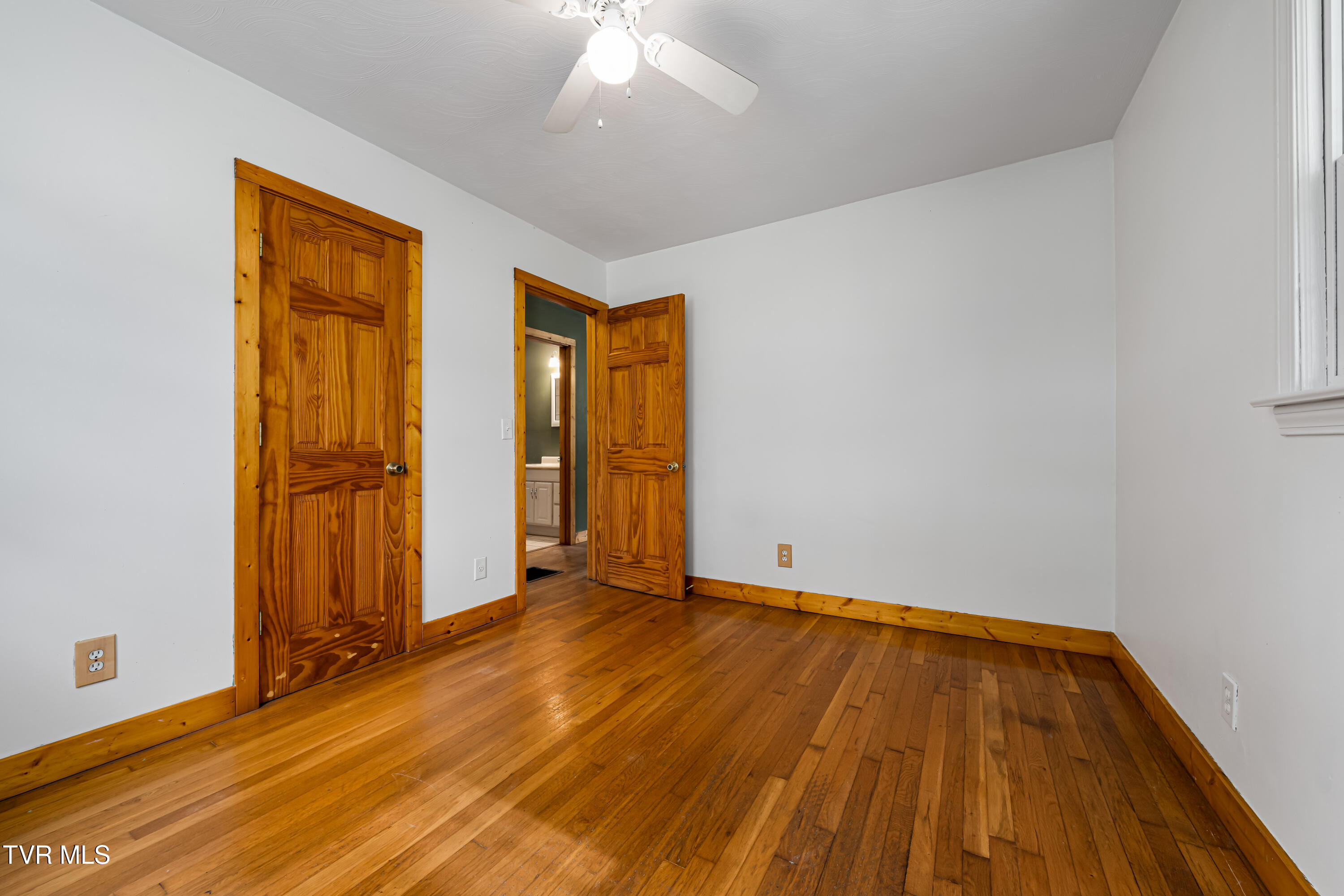 11080 421 South Highway, Trade, Tennessee image 35