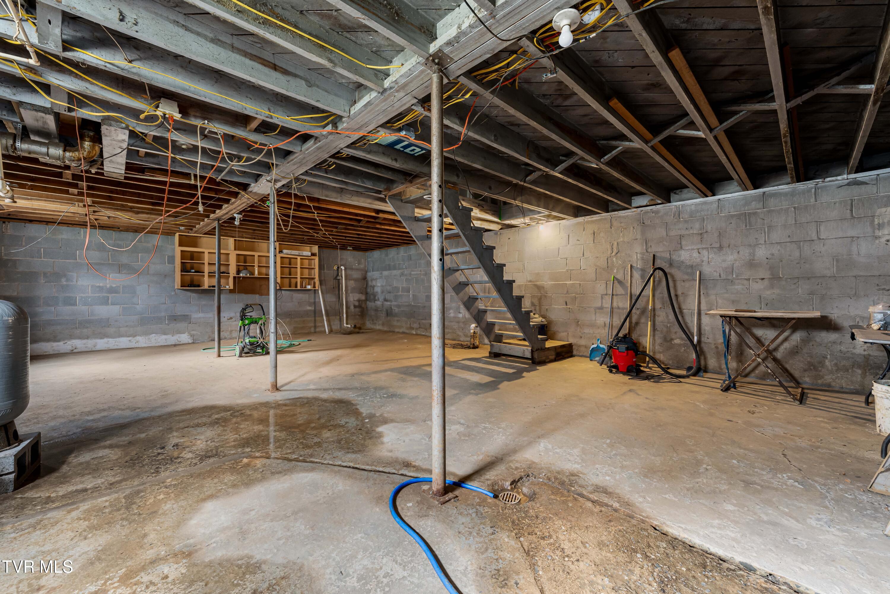 11080 421 South Highway, Trade, Tennessee image 37