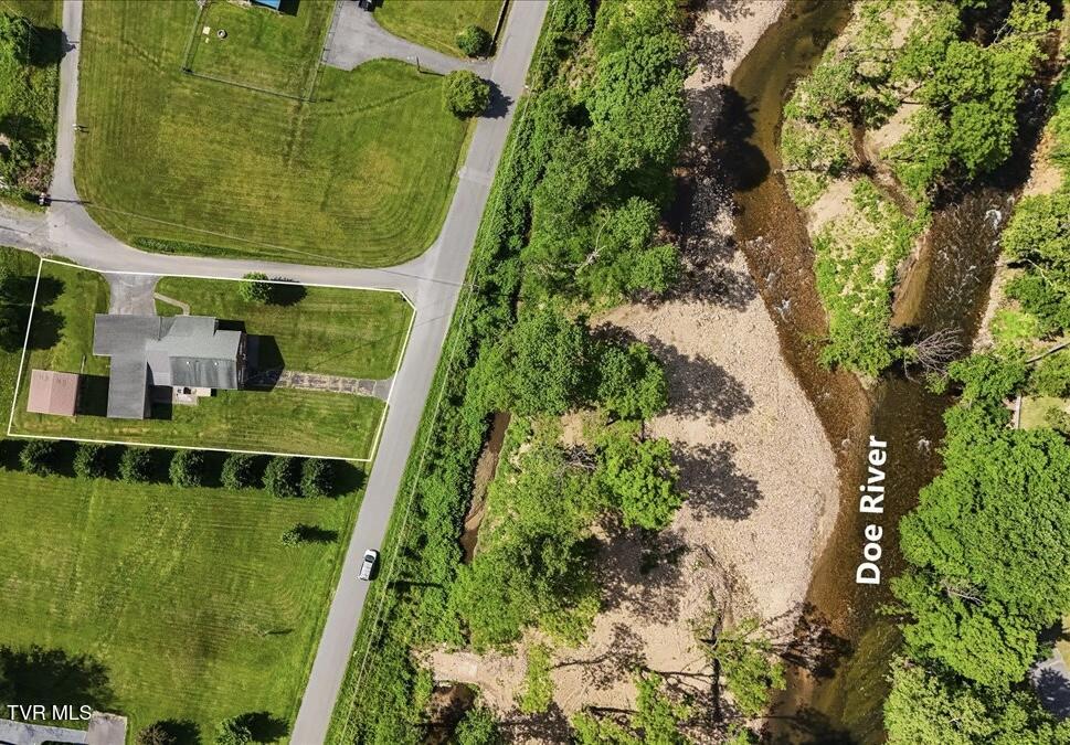 105 Meredith Drive, Elizabethton, Tennessee image 3
