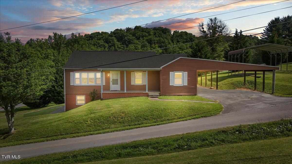 105 Meredith Drive, Elizabethton, Tennessee image 1