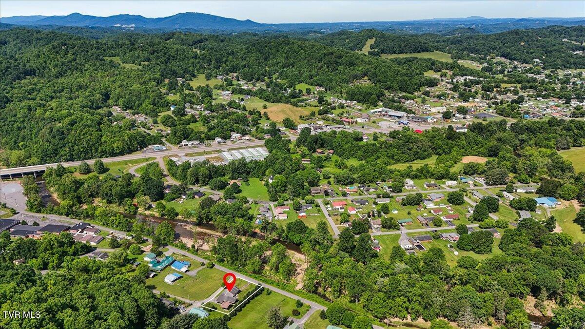 105 Meredith Drive, Elizabethton, Tennessee image 20