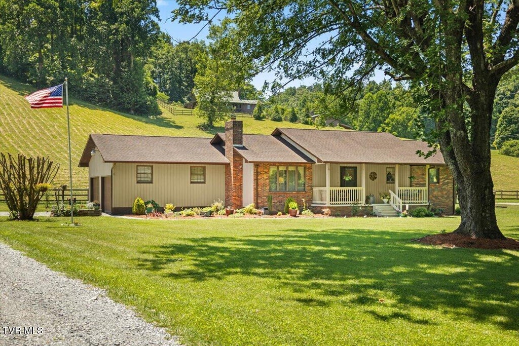 Photo of 1328 Gap Creek Road, Elizabethton, TN 37643 (MLS # 9997029)